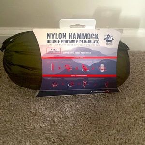 Brand New !!! Nylon Hammock double portable parachute with built in travel case.